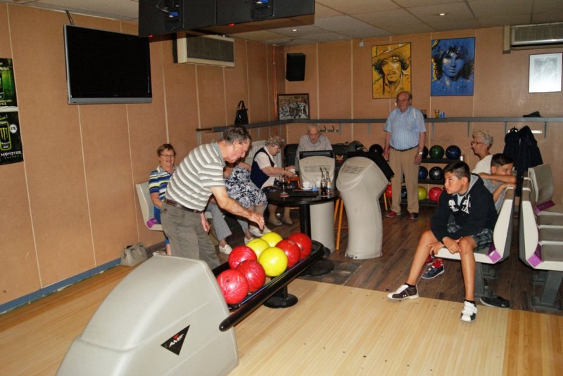 bowling2014080609.jpg